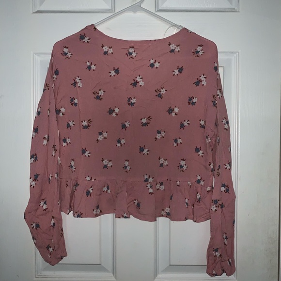 pink floral blouse - Picture 4 of 7